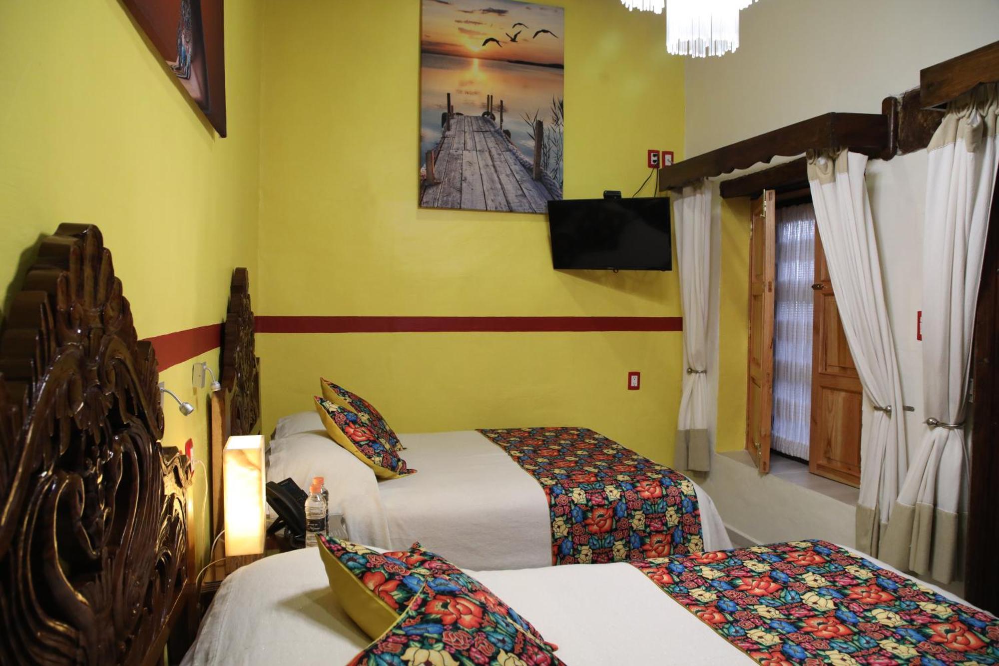 Hotel Casa Baez Patzcuaro Luaran gambar